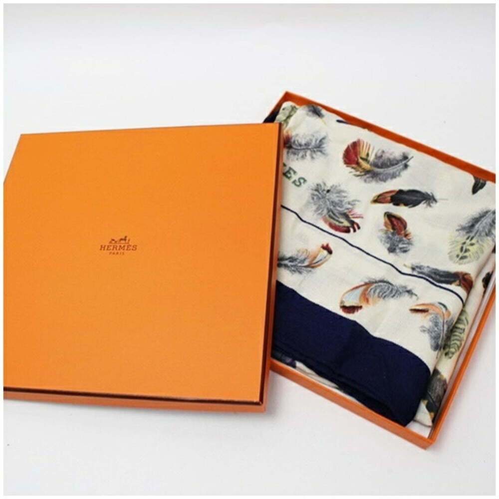 HERMES White Silk Scarf - Picture 10 of 10